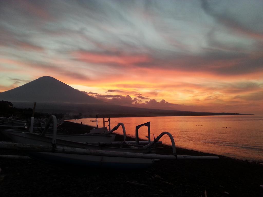 Tudes Homestay Amed  Luaran gambar